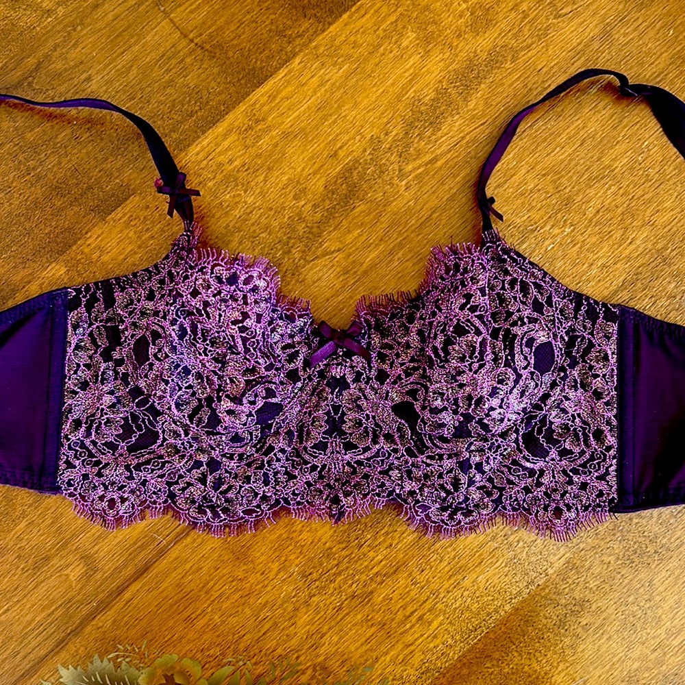 Victoria’s Secret Dream Angels Unpadded Bra Balconette 32C